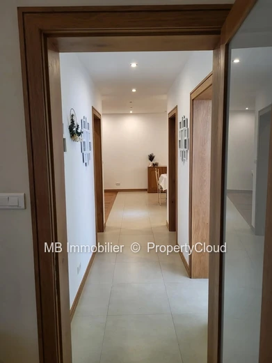 R+2 apartments for sale.