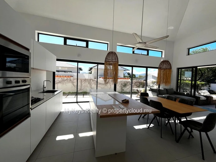 Villa Contemporaine – Grand Jardin –  Animaux Admis – Luminosité Exceptionnelle