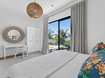 4 Bedroom Apartment