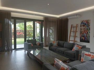 4 Bedroom Villa