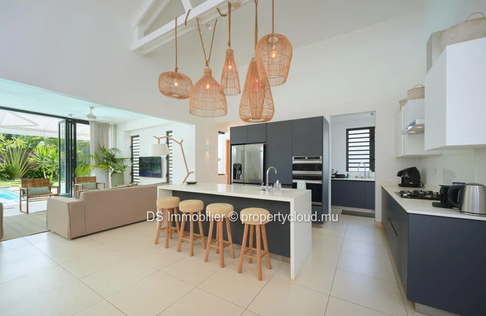Villa De 4 Chambres Ensuite À Vendre À Péreybère -Nord - Accessible Aux Non-Citoyens