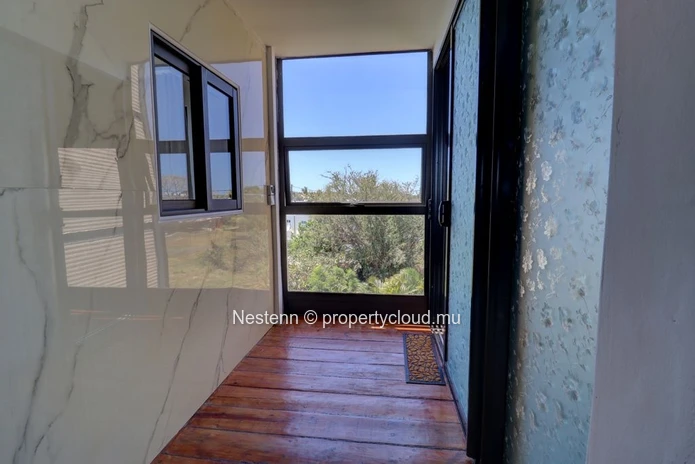 Penthouse de 3 chambres avec son toit terrasse et une belle vue à 180 degrés 