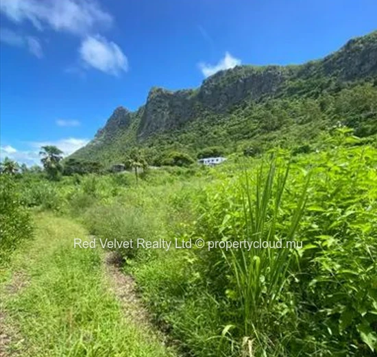  Premium Residential Land for Sale in Moka