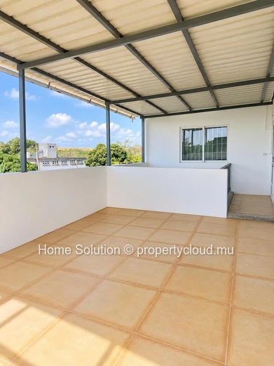 À Vendre – Appartement Au Premier Étage