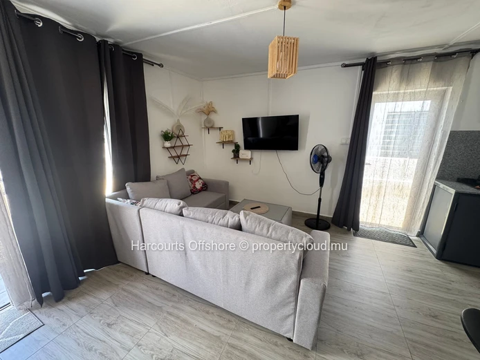 Maison meublée de 3 chambres à louer à Calodyne