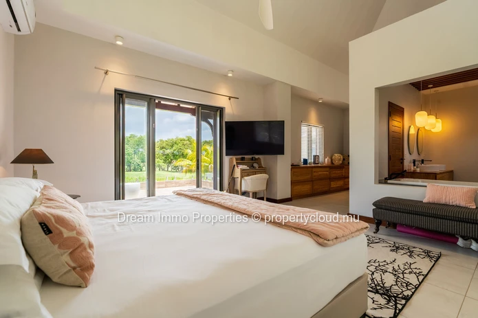 Villa contemporaine de 3 chambres directement sur le golf Heritage Villas Valriche à Bel Ombre – Ile Maurice