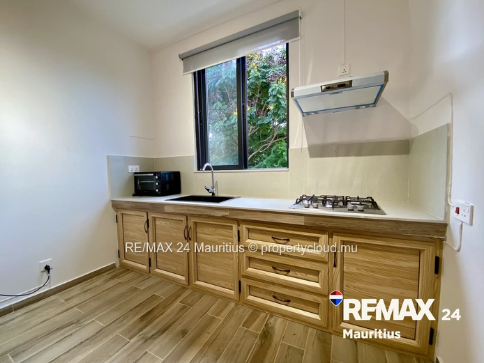 Brand-New Apartment with Views of Greenery