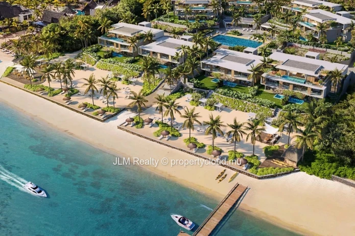 For Sale – Prestigious Penthouse in a Beachfront Residence in Balaclava, Mauritius