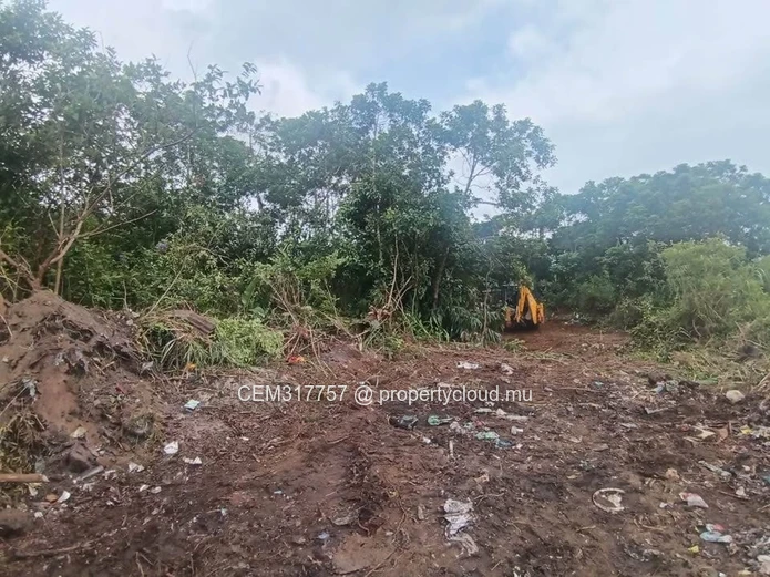 6.43 Perches Residential Land for Sale – La Flora, Grand Bois 