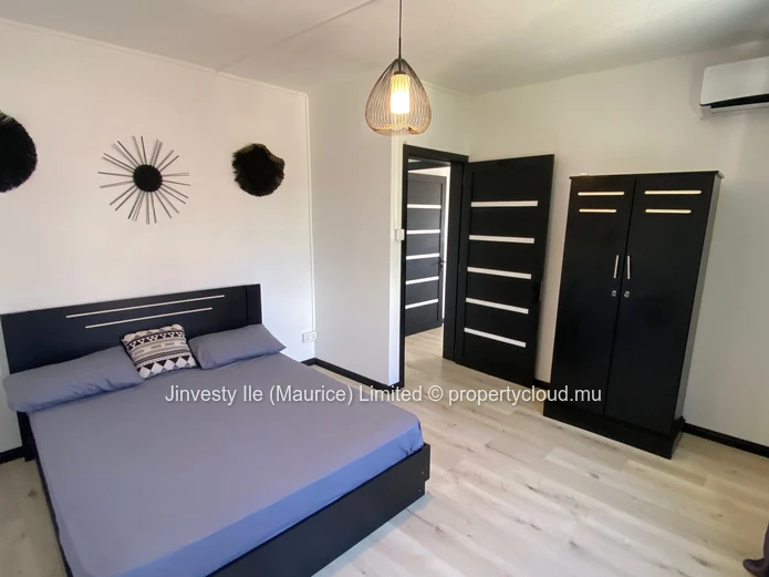 JINVESTY MAURITIUS : RENT 3 BR House Mont Choisy beach on walk... 69000