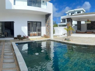 3 Bedroom Villa