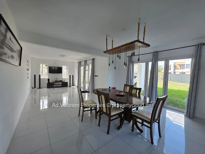 Maison a Vendre a Albion!