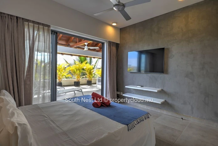 Art de Vivre d'Exception à Mont Choisy – Superbe Penthouse Meublé de 3 Chambres