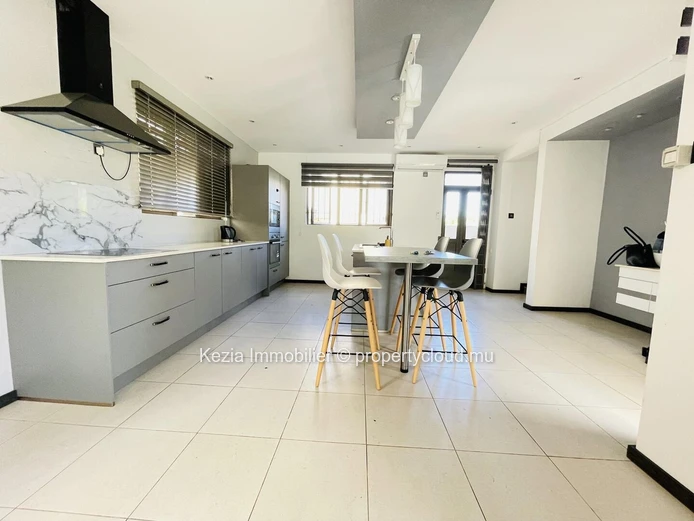 Villa Contemporaine Au Design Épuré