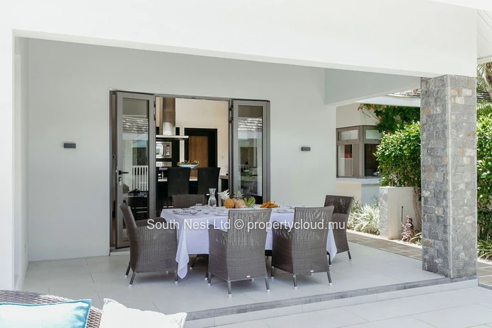 Fabuleuse villa coloniale de 6 chambres avec piscine privée dans un luxueux domaine de golf 