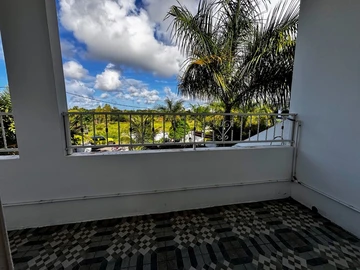 5 Bedroom Villa