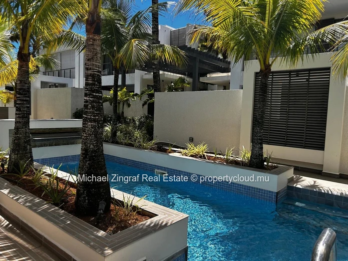 Villa duplex 3 chambres avec piscine privée et accès privilégié au littoral