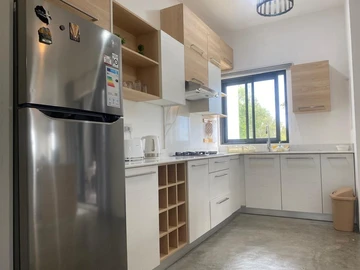 5 Bedroom Apartment