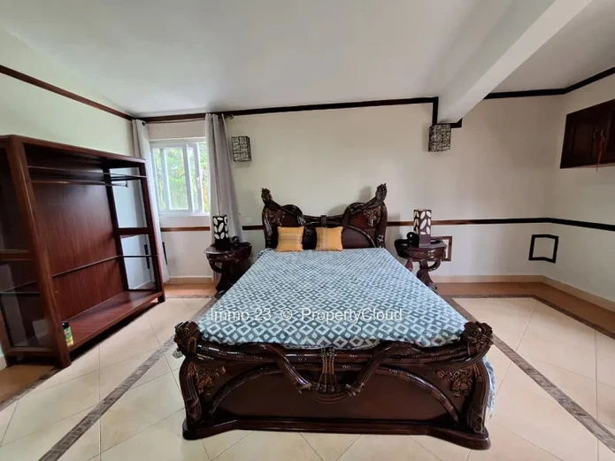 Maison / Villa - 3 chambres - Midlands - Ref. MA97621VE
