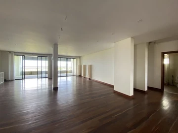 Appartement de 4 Chambres