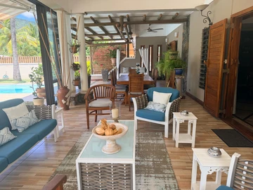 5 Bedroom Villa