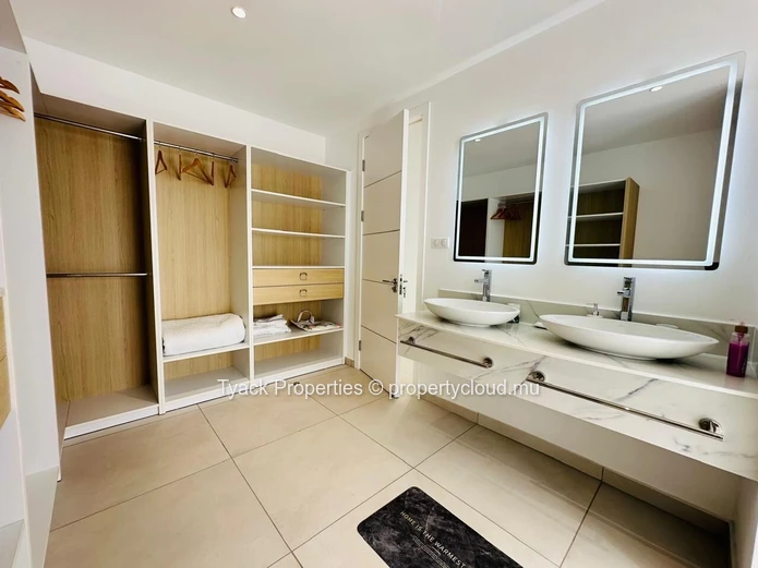 Villa PDS de Luxe 3 Chambres en Suite avec Piscine à Vendre à Grand Baie
