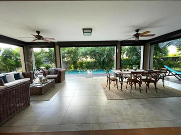Villa de 4 Chambres