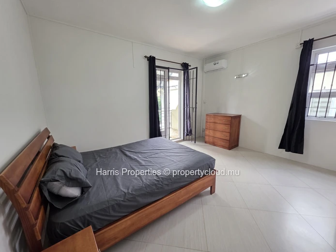 Beautiful 2-bedroom house for rent in Mont Choisy