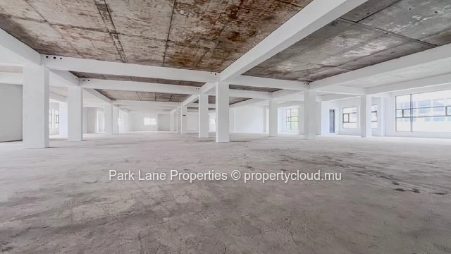 Premium 913 m² office space in Ebene – Ideal for corporate  in the heart of Ebene