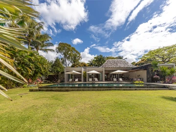 4 Bedroom Villa