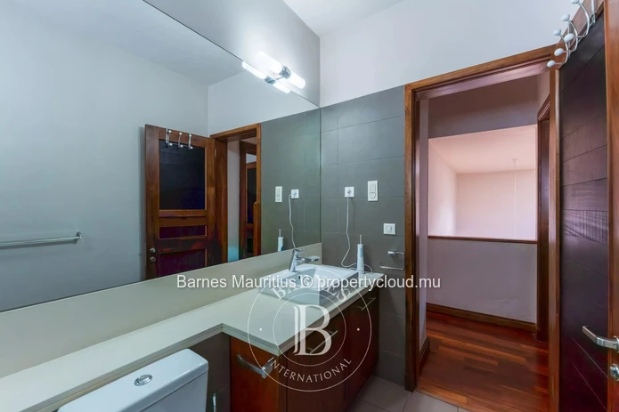 MOKA - Magnifique Penthouse à Louer - 250 m²