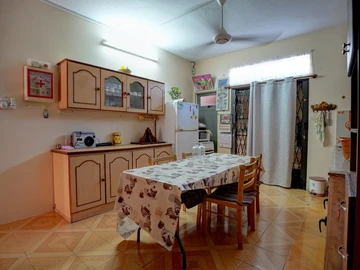 Maison de 6 Chambres