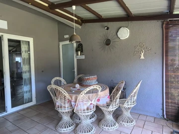 4 Bedroom Villa