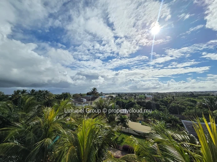 Two Identical Fully Furnished Duplexes with Private Pool in The Vale