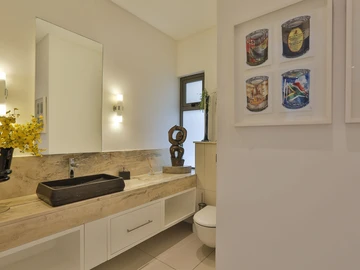 4 Bedroom Villa