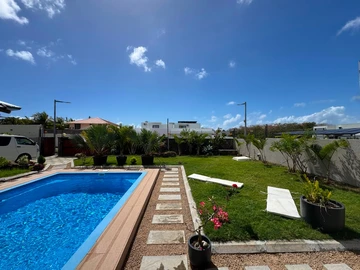 4 Bedroom Villa