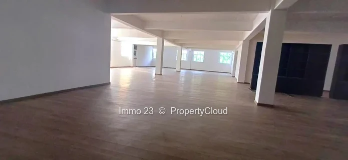 Office - 1000m2 - Port Louis - Ref. BU98616LO