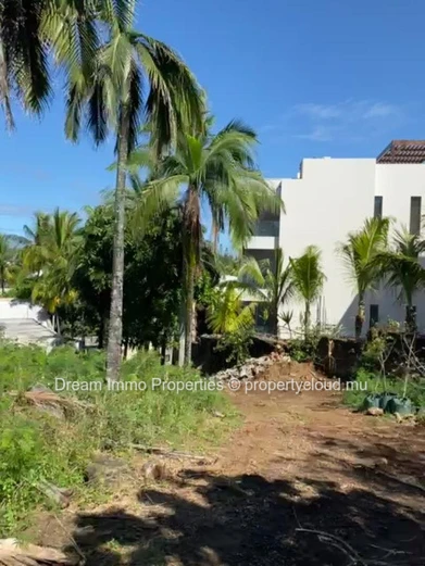 Terrain Residentiel A Vendre Proche Mer A Pointe Aux Canonniers – Ile Maurice