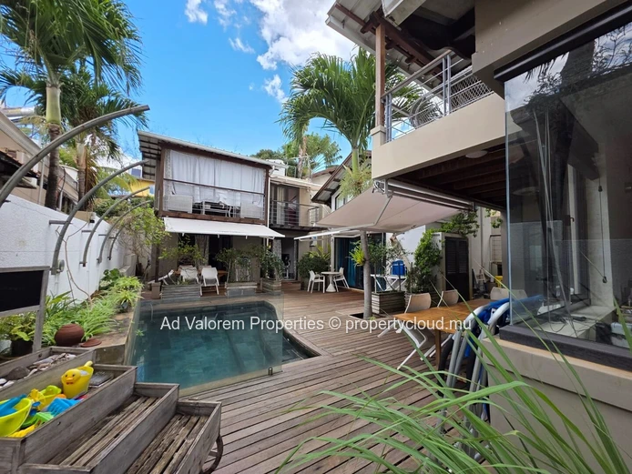 The Art of Living in Albion: An Exceptional Property That Generates Income