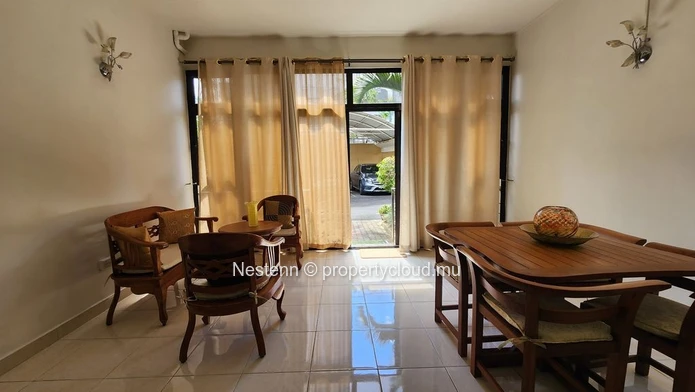 Modern ground floor apartment in Rose Hill with 3 bedrooms 3 bathrooms veranda and secured parking near schools and s...