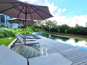 4 Bedroom Apartment