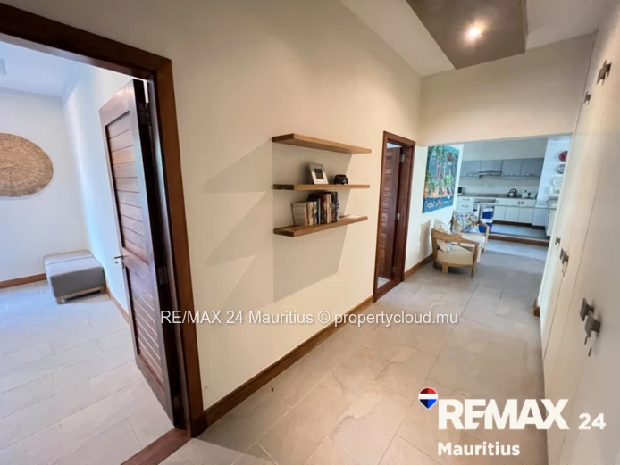 FOR SALE - 3 Bedroom Apartment, Cape Bay