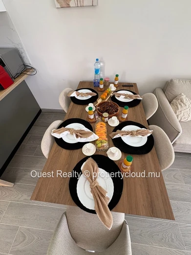 Coastal Comfort, Smart Investment – 3 Bedrooms in Prime Flic en Flac