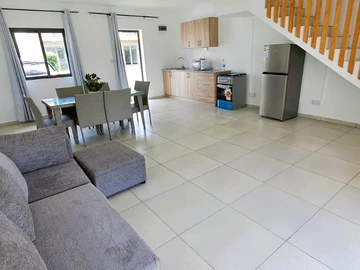2 Bedroom Townhouse, Duplex