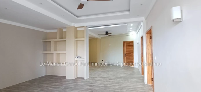 3-bedroom apartments, including one en-suite, furnished and equipped, with elevator.