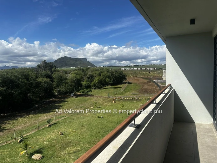 Appartement meublé de 2 chambres avec vue panoramique à louer!