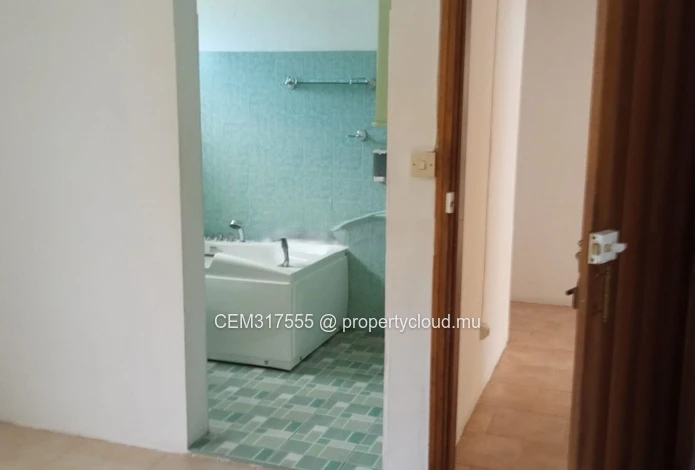 Charmante Maison Familiale à Vendre – Beau Bassin / Rose Hill – Quatre Bornes Centre