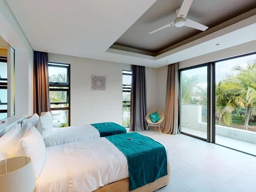 4 Bedroom Villa