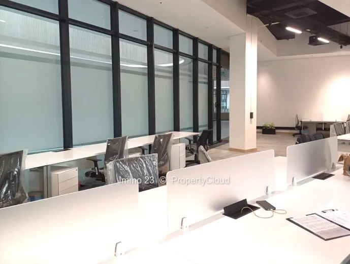 Bureau - 123m2 - Trianon - Ref. BU100099LO