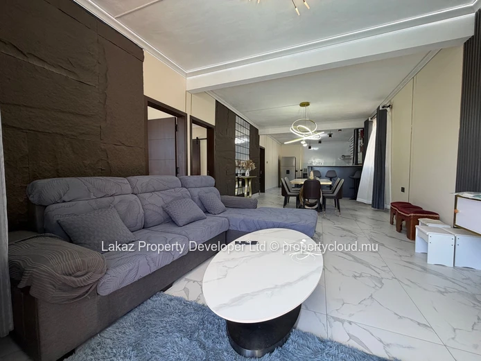 Maison meublée 3 chambres avec piscine privée à louer à Grand Baie